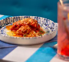 Ristorante B Restaurant - Drink & Food a Centro Storico, Salerno