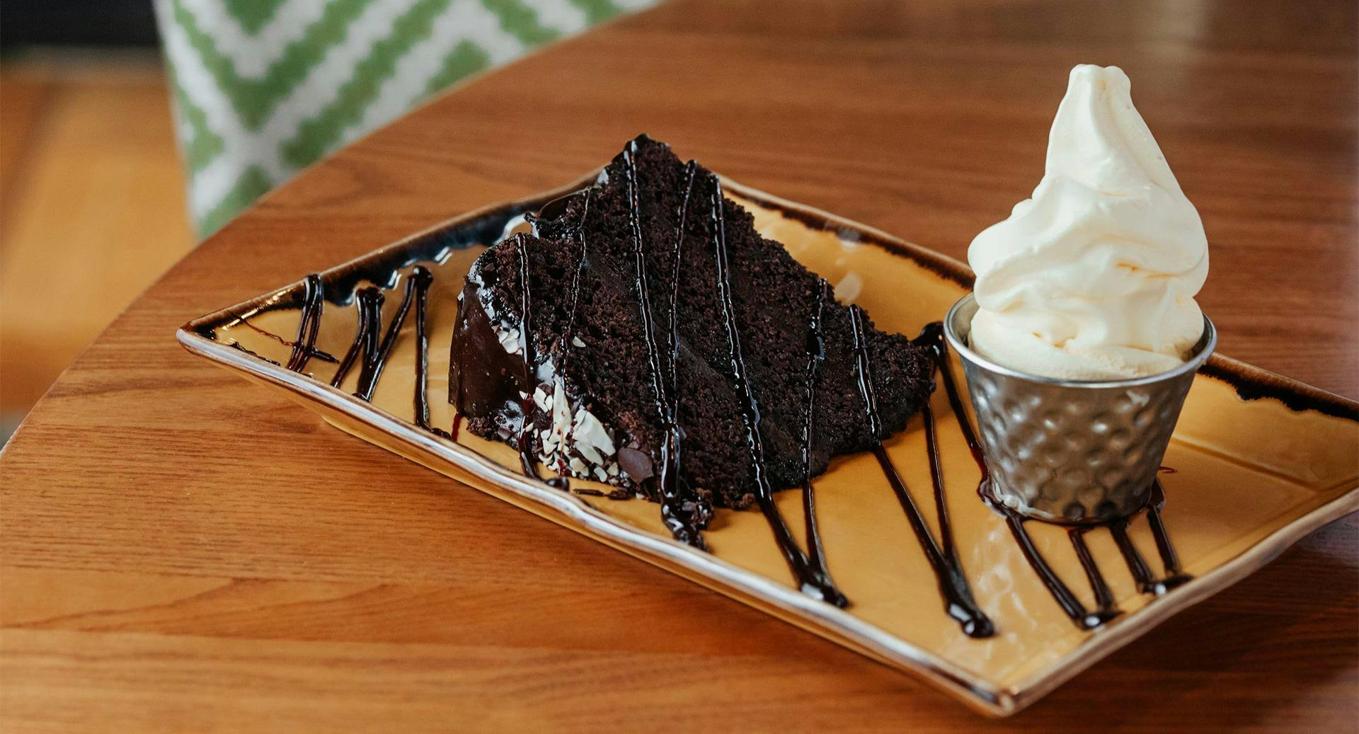 Photo of restaurant HARVESTER PLOUGH SUTTON in Tooting, London - Photo 4