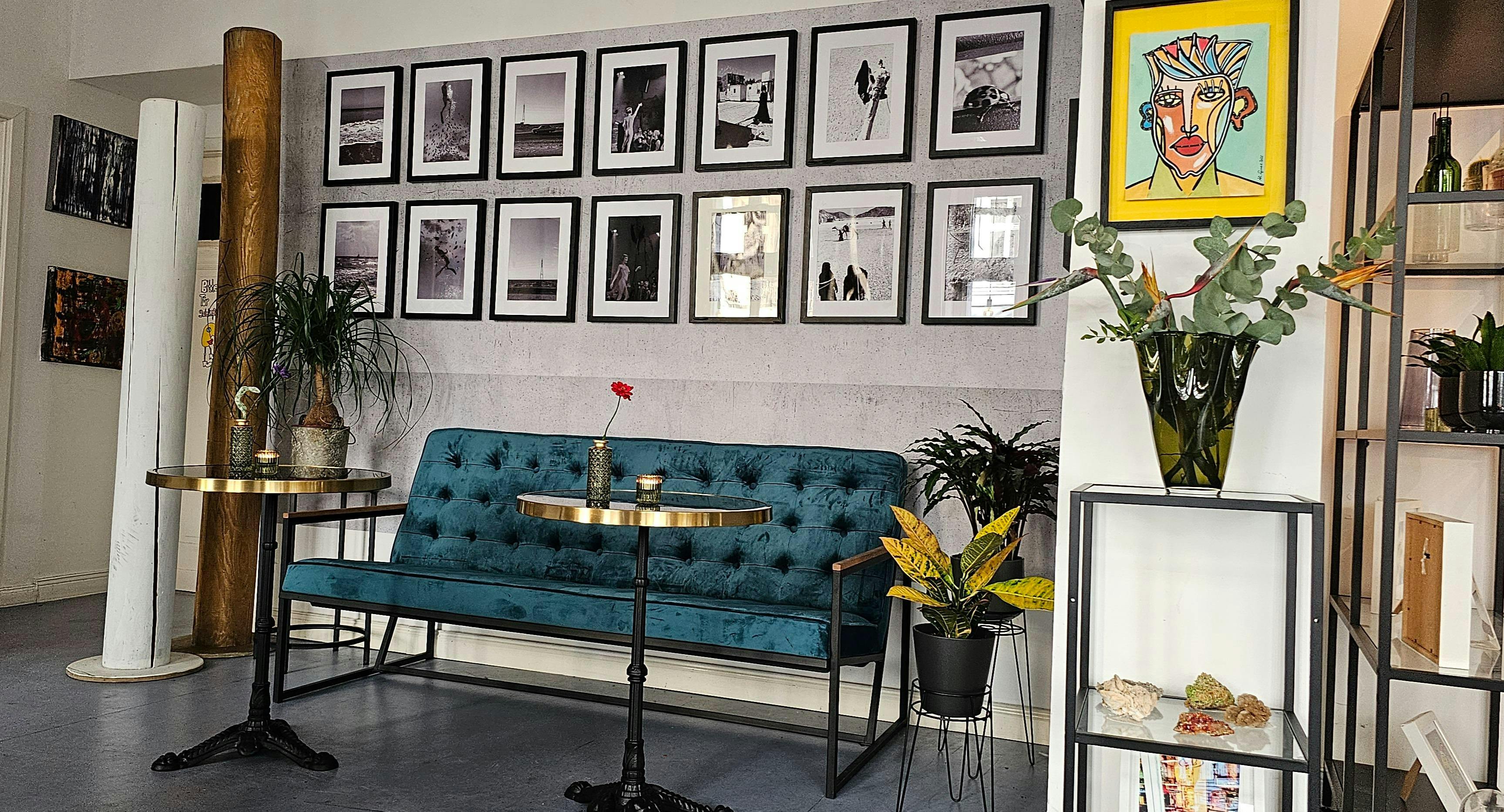 Photo of restaurant Café ILOstan in Schöneberg, Berlin - Photo 11