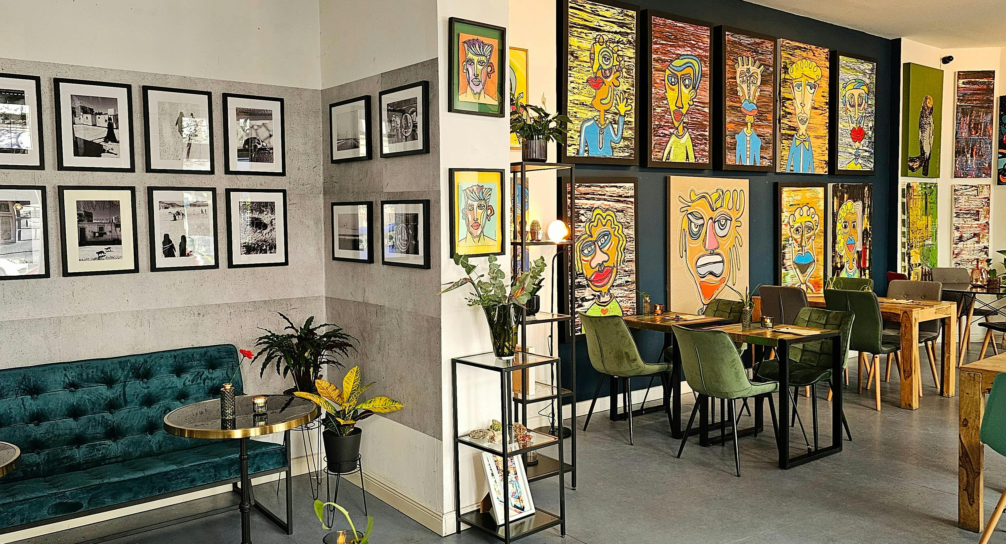 Photo of restaurant Café ILOstan in Schöneberg, Berlin - Photo 13