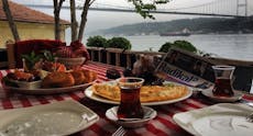 Rumelihisarı, İstanbul şehrindeki Sade Kahve restoranı