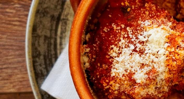 Foto del ristorante Partenope a casa a Pozzuoli, Napoli