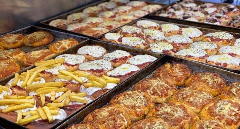 Restaurant Polli alla Brace Pizzeria Leone in Arenella, Palermo