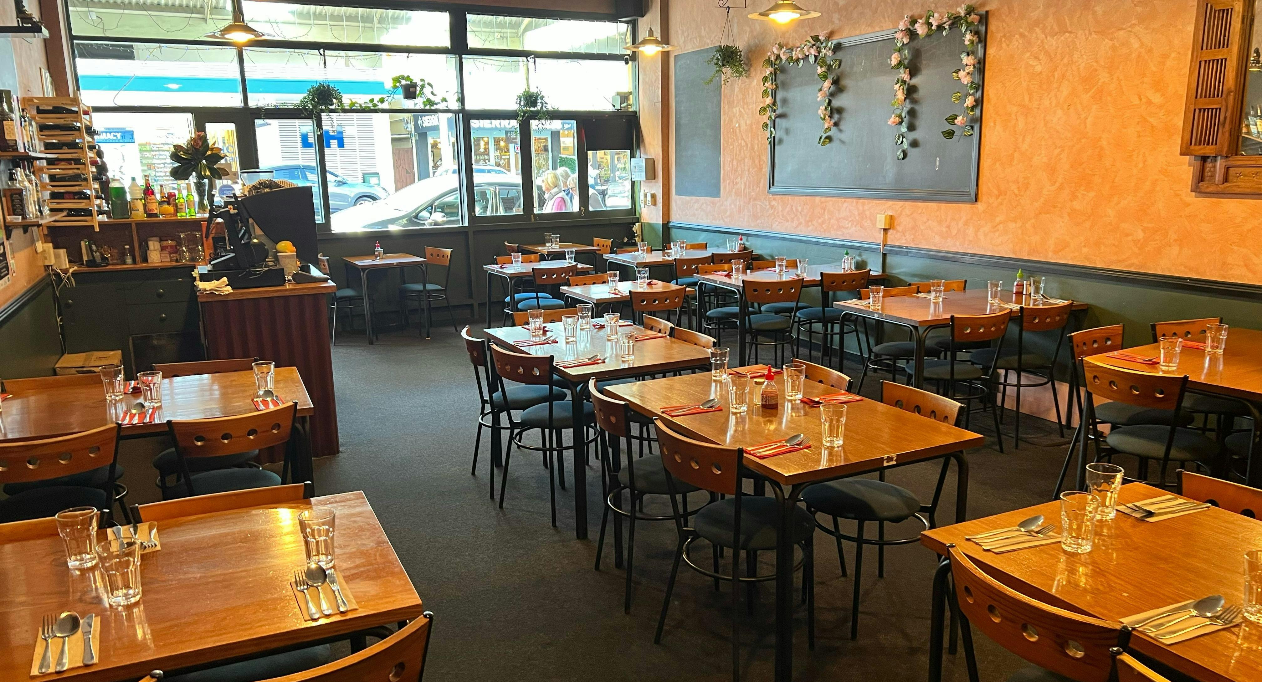 Photo of restaurant Devonport Indian Hub in Devonport, Auckland - Photo 6