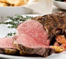 Restaurant The Roundabout Hotel in ,