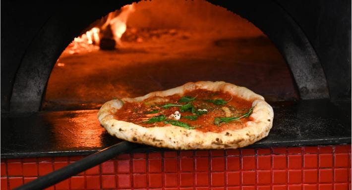 Restaurant I Love Pizza in Fuorigrotta, Naples