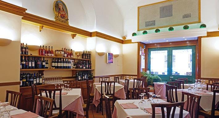 La funzione sociale del caffè a Napoli! - Osteria da Carmela cucina  tradizionale Napoletana