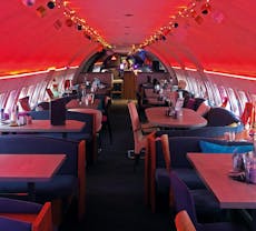Restaurant NOVA-AIR 80s Fliegerbar Il-62M in Eggenberg, Graz