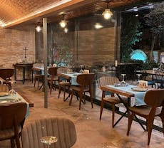 Fatih, İstanbul şehrindeki Olive Garden Cafe & Restaurant restoranı