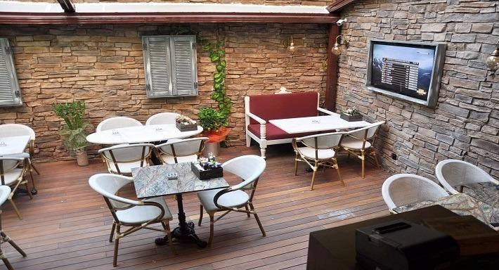 Photo of restaurant Dhabi Lounge in Yeniköy, Istanbul - Photo 11