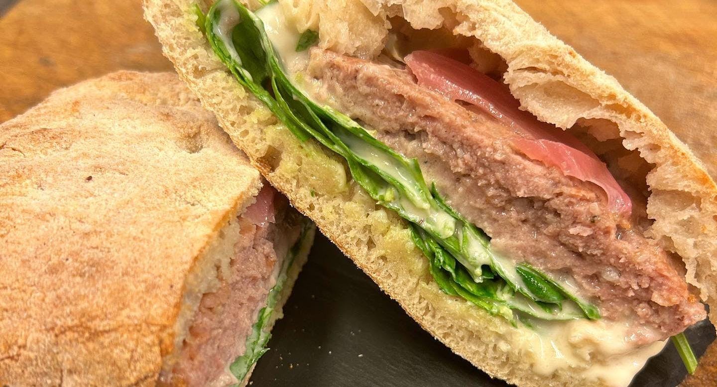 Restaurant Dado Pizzeria Gourmet in Marassi, Genoa