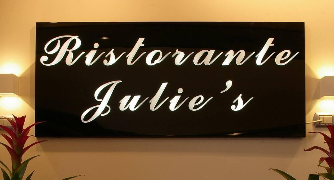 Photo of restaurant Ristorante Julie's in Castro Pretorio, Rome