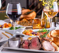 Restaurant FLYING HORSE CLOPHILL in Clophill, Bedford