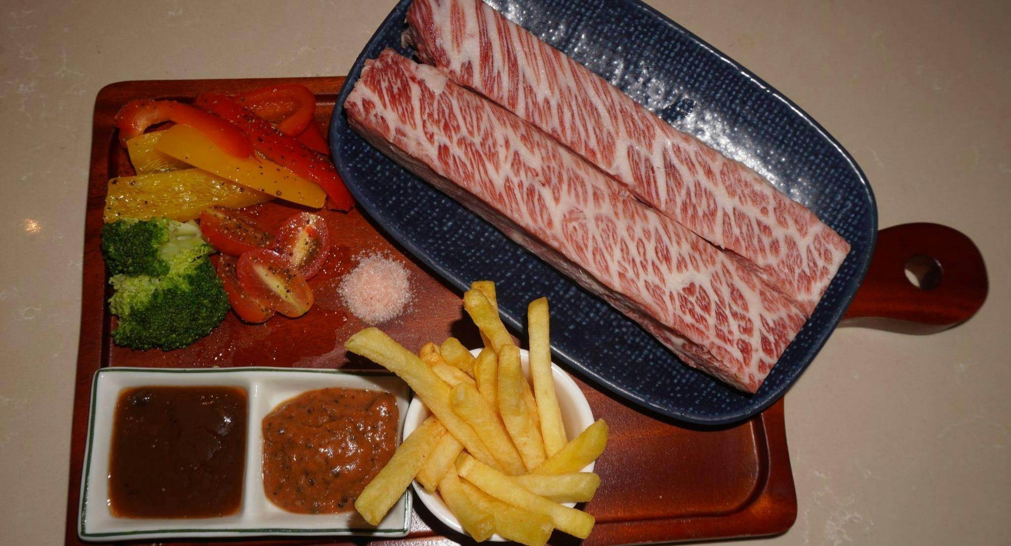 Image 1 of restaurant Steak and Pho