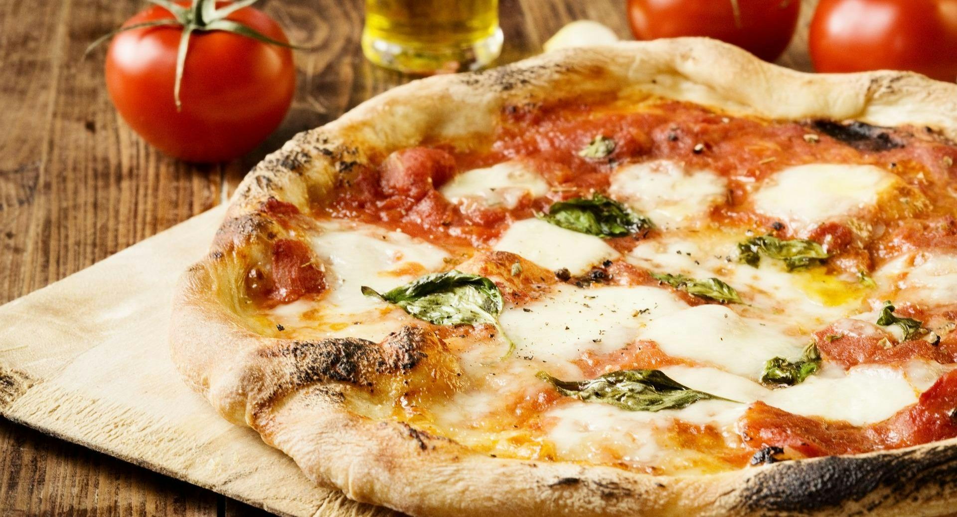 Image 2 of restaurant Fancy Lemon - Pizza Napoletana