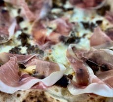Ristorante Teglia - La pizza al taglio a San Pietro Vernotico, Brindisi