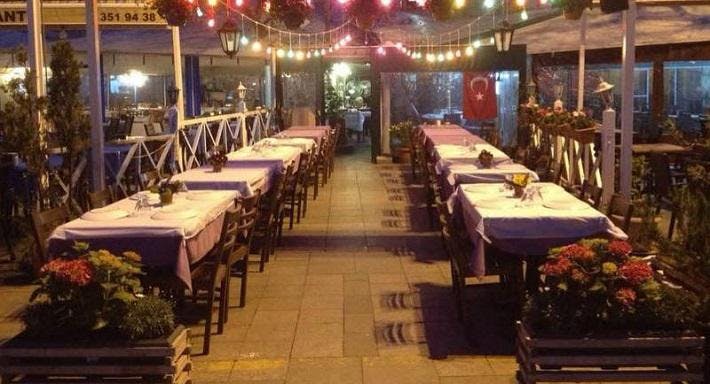 Heybeliada, İstanbul şehrindeki Neşeli Lokanta restoranının fotoğrafı