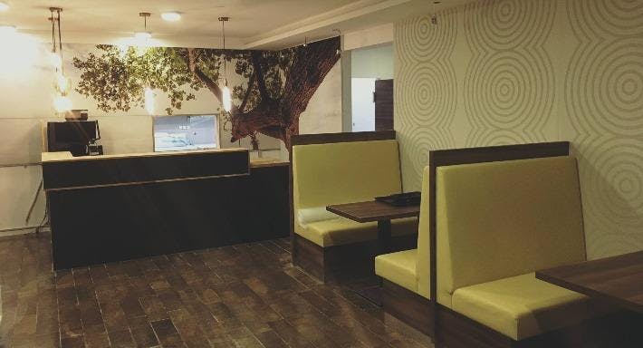 Suche Nach Den Besten Restaurants In Der Nahe Von U Bahn Rauhes Haus