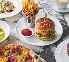 Restaurant The Dempsey Cookhouse Bar in Dempsey, 新加坡