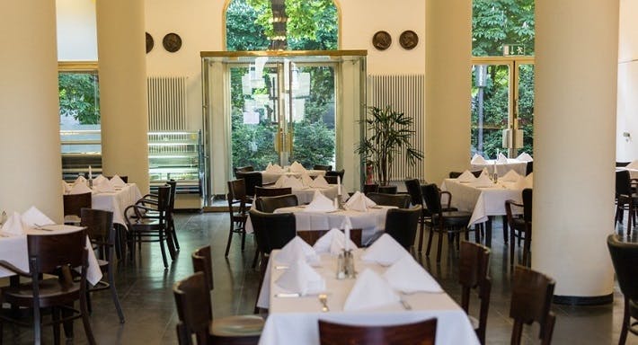 Photo of restaurant Cum Laude in Mitte, Berlin - Photo 2