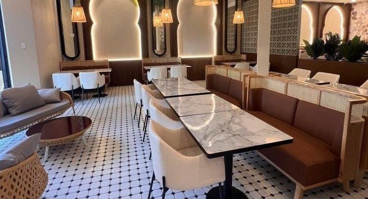 Restaurant 2 Fat Indians Rockingham in Rockingham, Rockingham