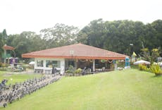 Restaurant Golf Spot Cafe & Bistro in Khatib, Singapore