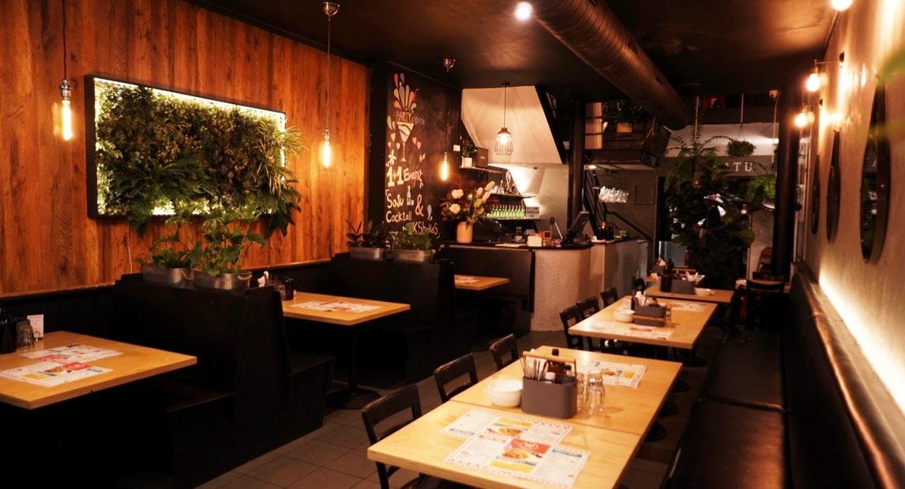 Photo of restaurant ₩10,000 Korean Fried Chicken Bar & Cafe in Carlton, Melbourne