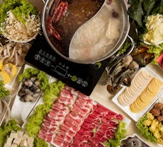 Restaurant Xian De Lai Hotpot 鲜得来 in Bugis, Singapore