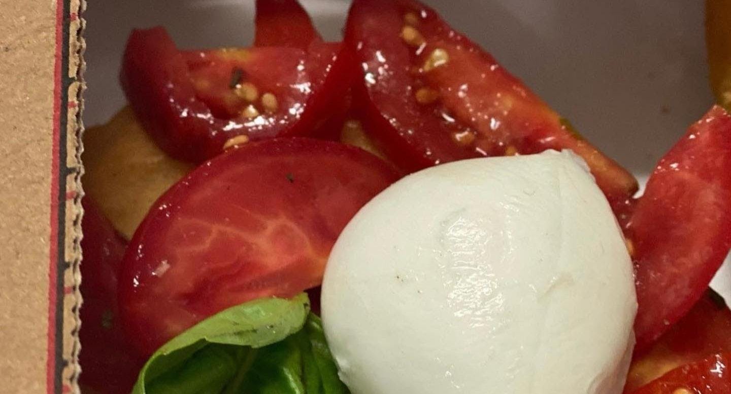 Restaurant Guapa Pizza in Fuorigrotta, Naples