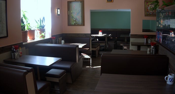 Image 1 of restaurant Full Moon