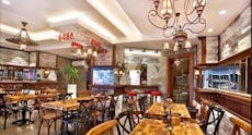 Fatih, Istanbul şehrindeki Massa Bistro restoranı