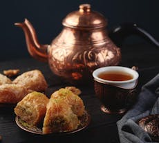 Restaurant Zarathustra in Neustadt-Süd, Cologne