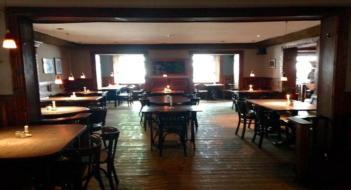 Image 1 of restaurant Restaurant Variable