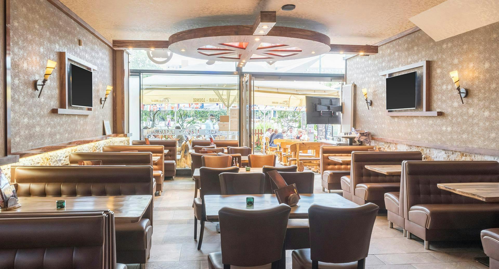 Photo of restaurant Oase Deluxe Cocktailbar Karl - Liebknecht-Straße in Mitte, Berlin - Photo 3