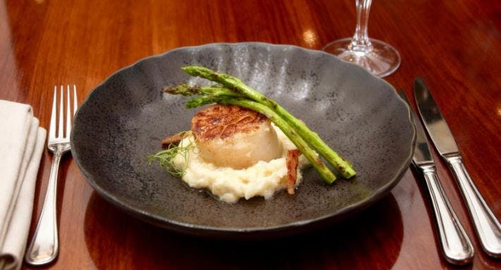 Restaurant White Bird Scramble in Tanjong Pagar, 新加坡