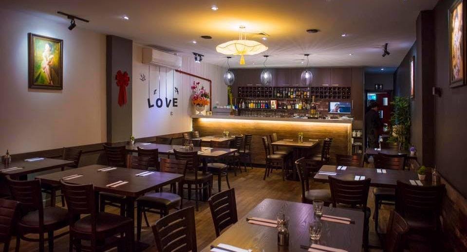 Restaurant Jasmine House Chinese Restaurant in Niddrie, Melbourne