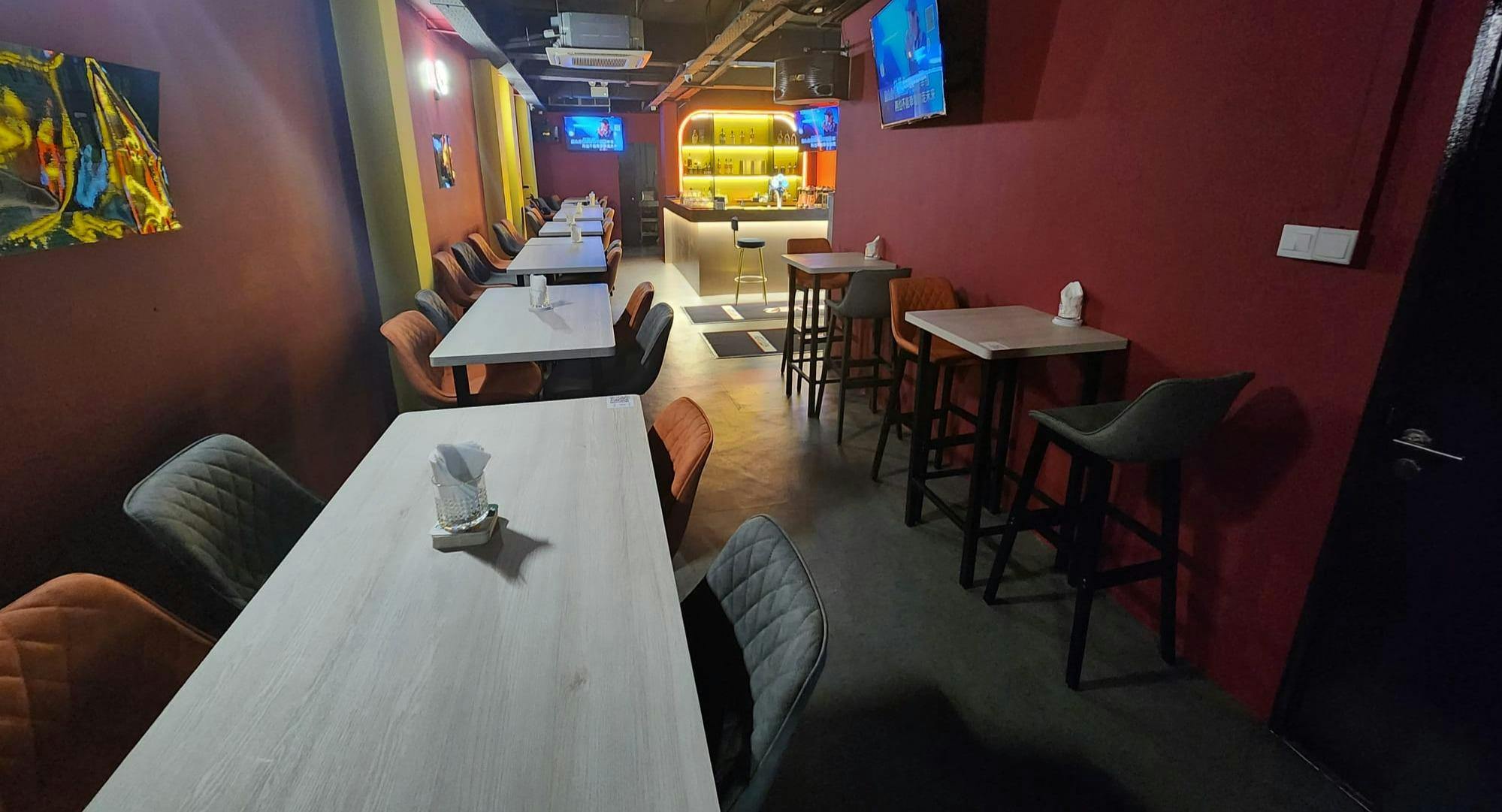 Photo of restaurant The Element BQ in Boat Quay, Singapore