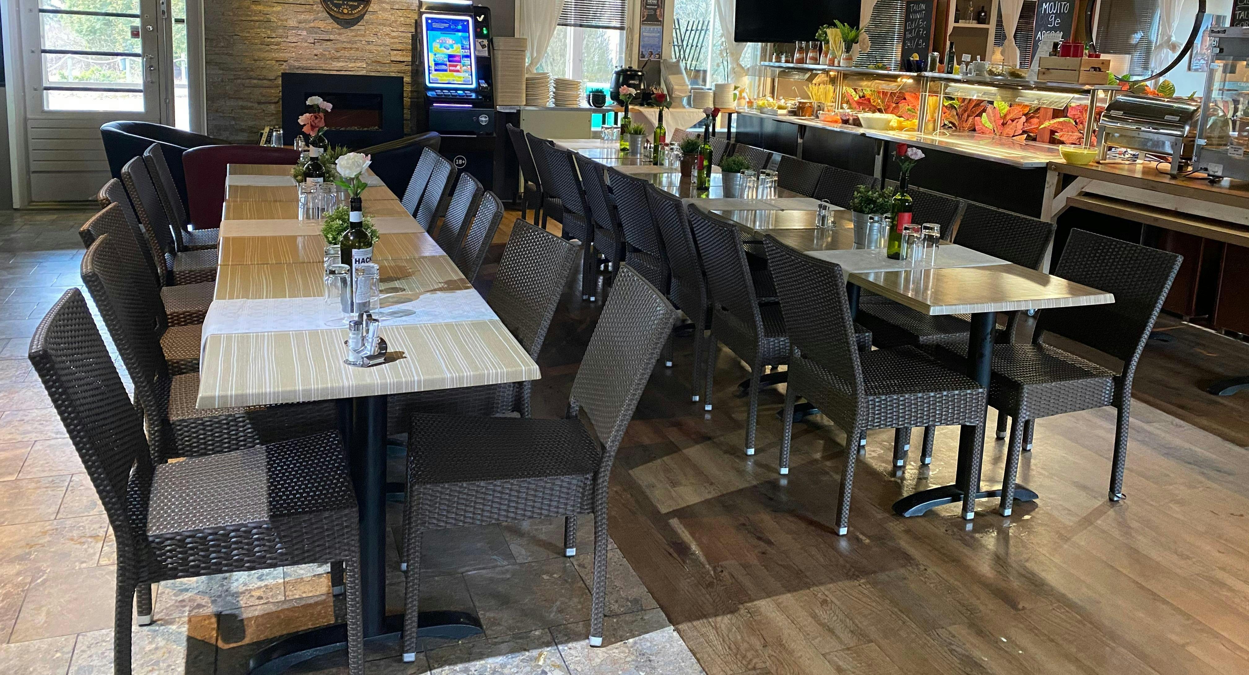 Image 2 of restaurant LoKal Food & Bar