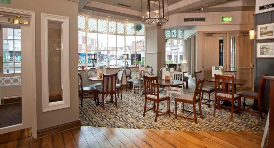 Photo of restaurant The Waterside Inn Ware in Town Centre, Harlow - Photo 13