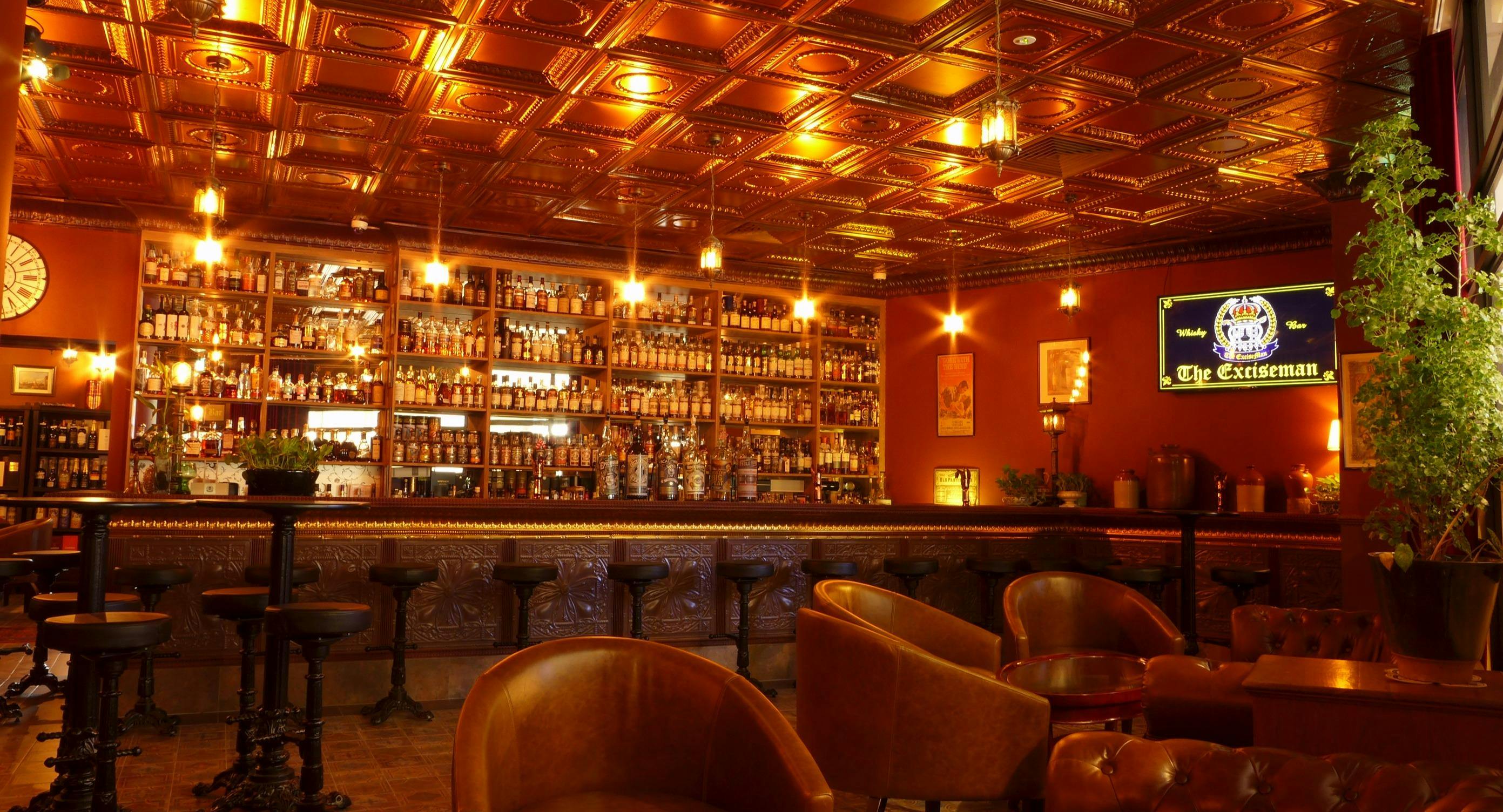 Photo of restaurant The ExciseMan Wine & Whisky Bar in Esplanade, 新加坡