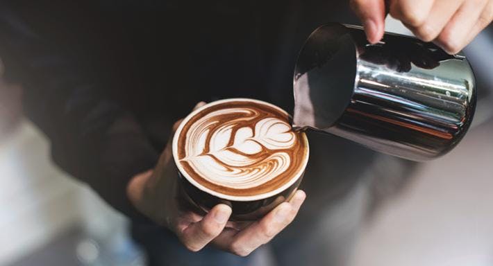 Restaurant Mantika Cafe & Catering in Mitte, Berlin