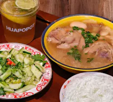 Restaurant Hua Po Po Hotpot 花婆婆火锅串串三店 - Jurong East in Jurong East, 新加坡