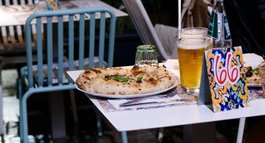 Restaurant Caprizza Torino in Quadrilatero, Turin