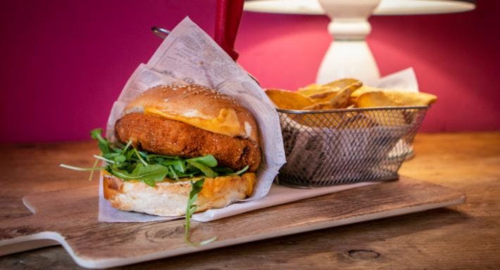 Restaurant Little Italy in Loreto, Milan