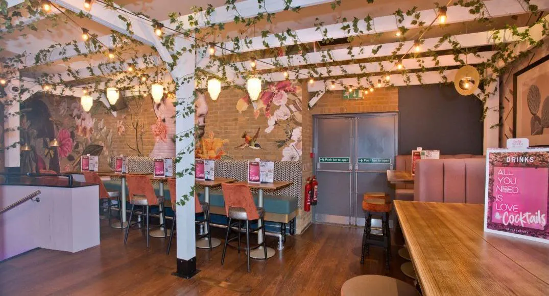 Photo of restaurant Slug and Lettuce Aldgate in Soho, London - Photo 9
