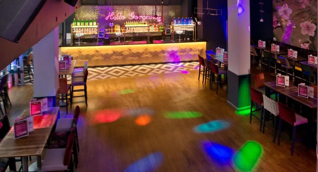 Photo of restaurant Slug and Lettuce Aldgate in Soho, London - Photo 13