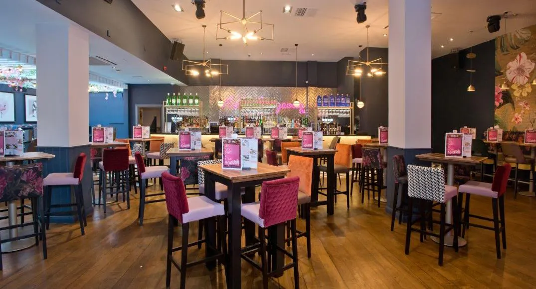 Photo of restaurant Slug and Lettuce Aldgate in Soho, London - Photo 11