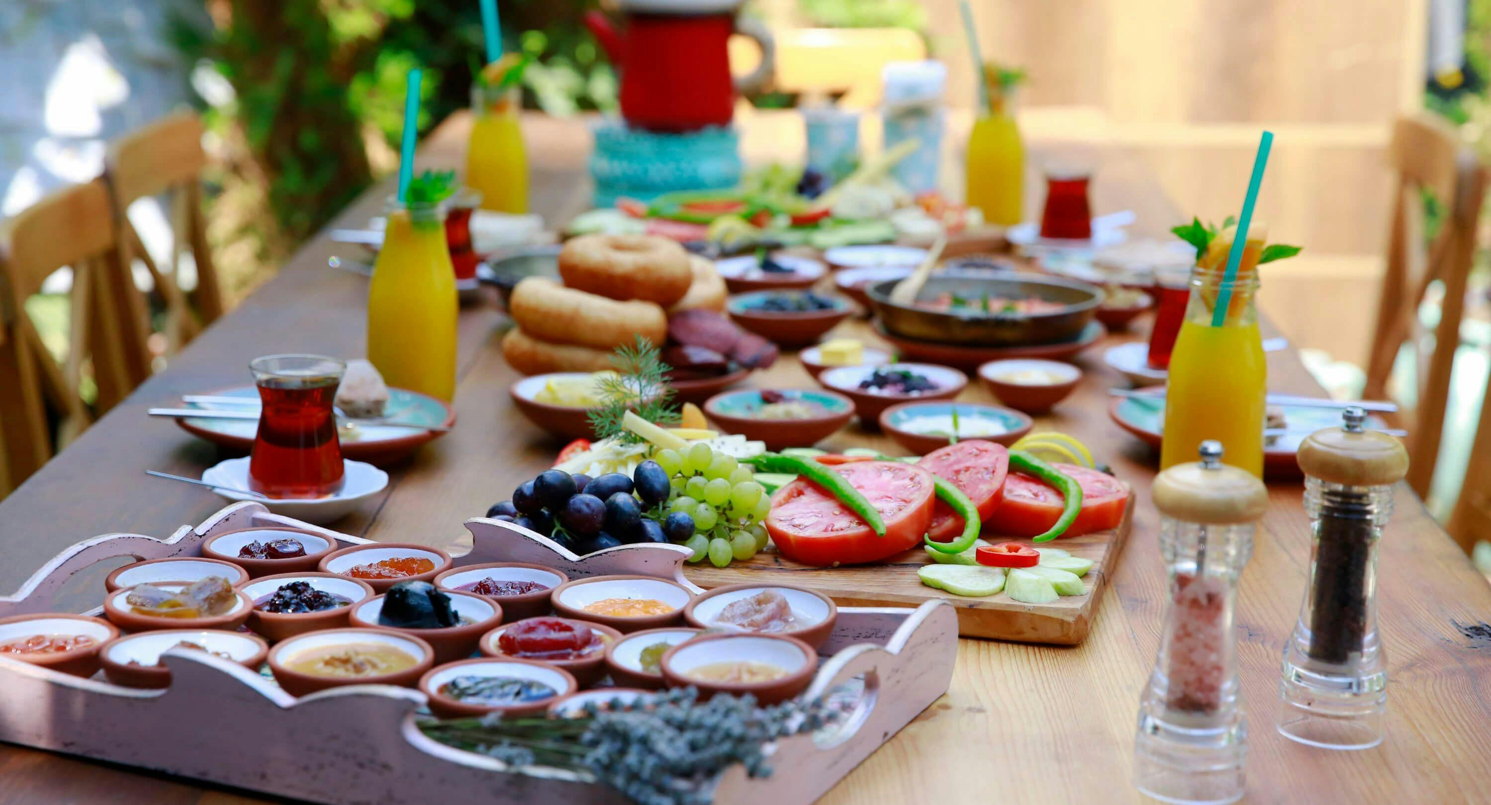 Photo of restaurant Ethem Efendi Bazlama Kahvaltı in Erenköy, Istanbul - Photo 3