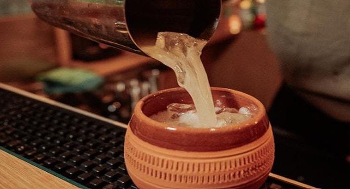 Restaurant Mana Tiki in San Salvario, Turin