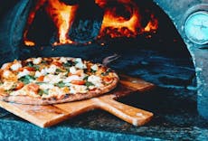 Restaurant Portone Bar : Woodfired Pizza in Balaclava, Melbourne